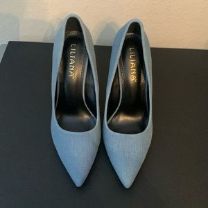 Denim Golden Heels💙🩵🤍